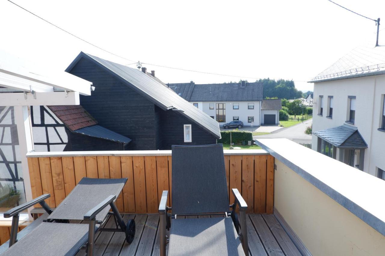 Ferienunterkunft Vulkaneifel - Baltes-Haus Brockscheid Bagian luar foto
